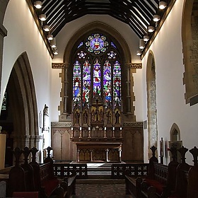 The High Altar, St Edburg's Church, Bicester, Oxfordshire. - Jim Linwood
