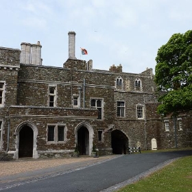 Dover Castle - Bryn Pinzgauer