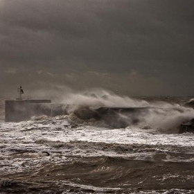 A Gale At Hastings - 2 - me'nthedogs