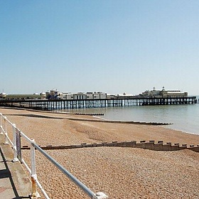 Hastings Pier - Shane Global Language Centres