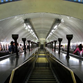 Headed DOWN at St. John's Wood, London - Ian Muttoo