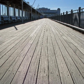 The pier in Weston-super-Mare - chillihead