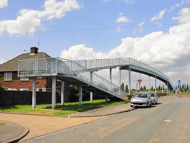 Footbridge over A30 at Ashford