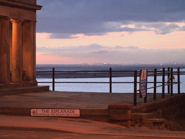 Barrow on the Horizon
