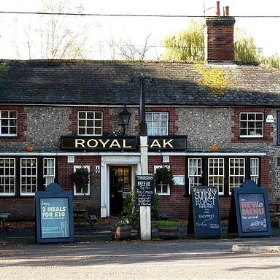 Royal Oak, Charlton, Andover, Hampshire - Mike Cattell