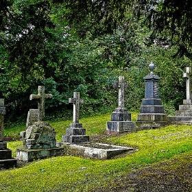 Shady corner of Bingley cemetery - Tim Green aka atoach