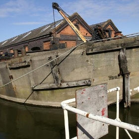 Wartime Concrete Barge - Dave Hamster