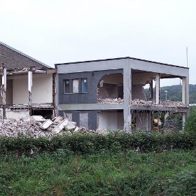 Demolition on Queensway North, Gateshead. - Draco2008