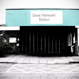 Great Yarmouth Station, Boarded Up - Fugue