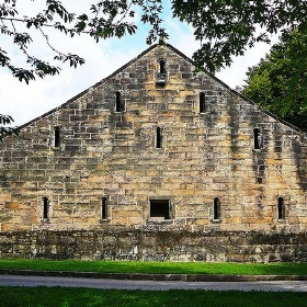 Barn at East Riddlesden Hall, Keighley - Tim Green aka atoach