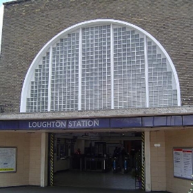 Loughton Station - LoopZilla