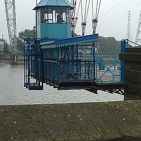 Newport Transporter Bridge - jonworth-eu