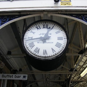 Stalybridge Station Clock - Pimlico Badger