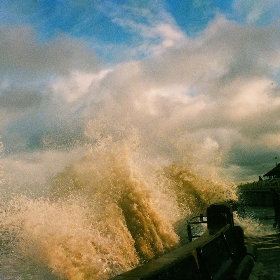 smaller waves - f minus