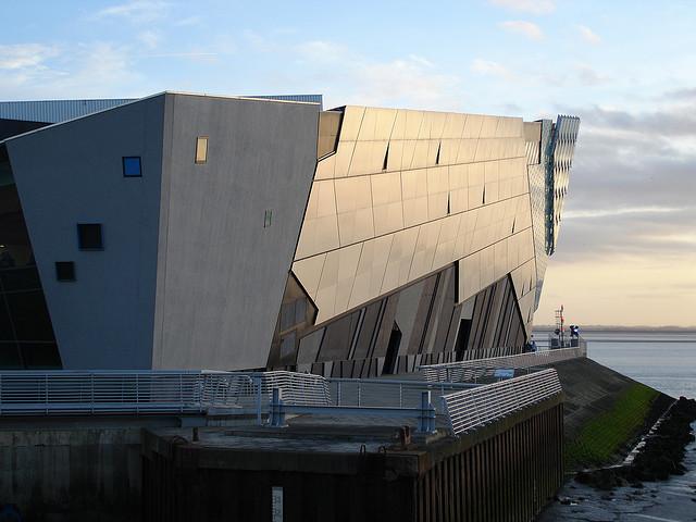 Costal beacon
